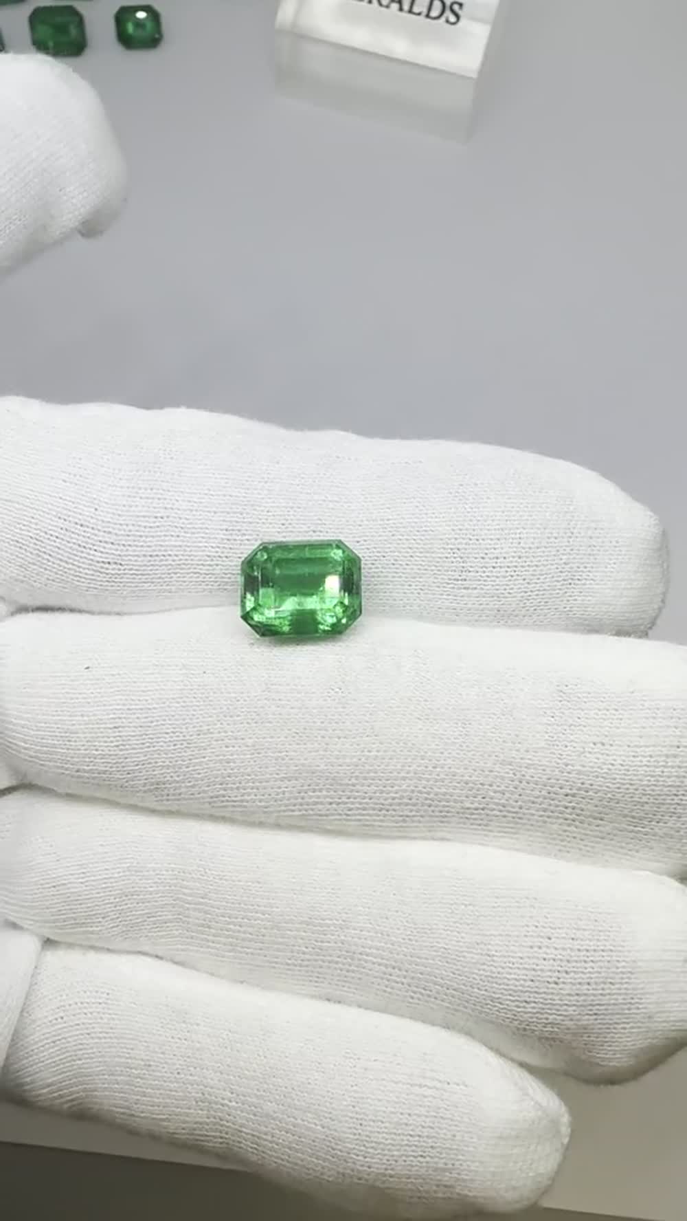 Emerald 7.33 ct