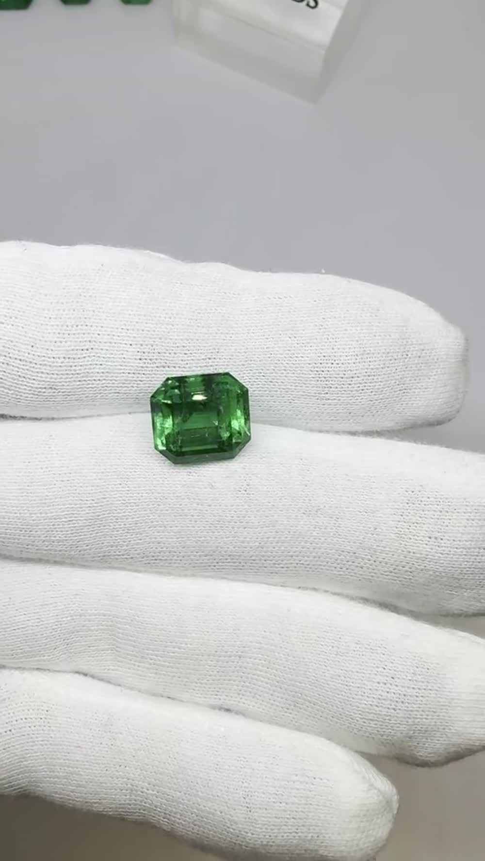 Emerald 7.73 ct